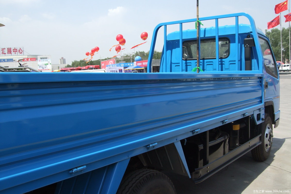 解放金铃单排载货车