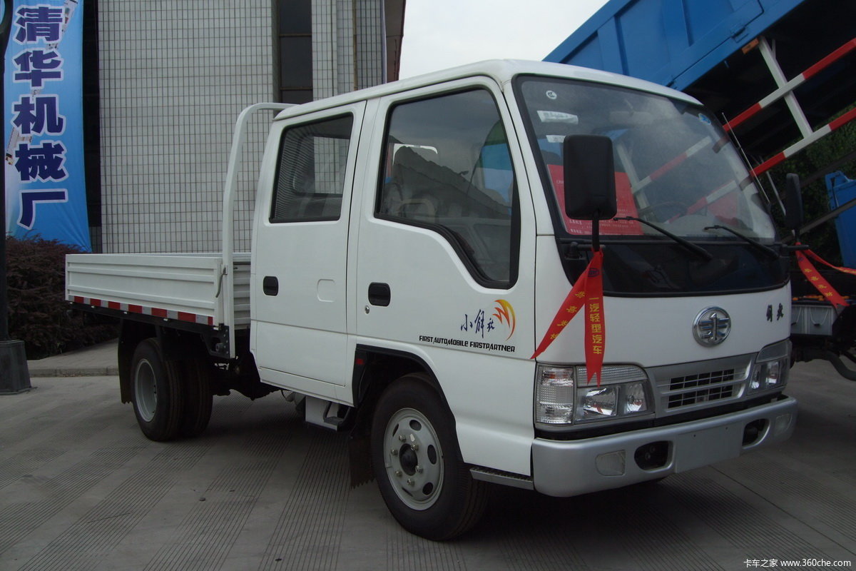 2009年车展与活动 > 山西物流车展 > 一汽解放卡车展台 > 小解放双排