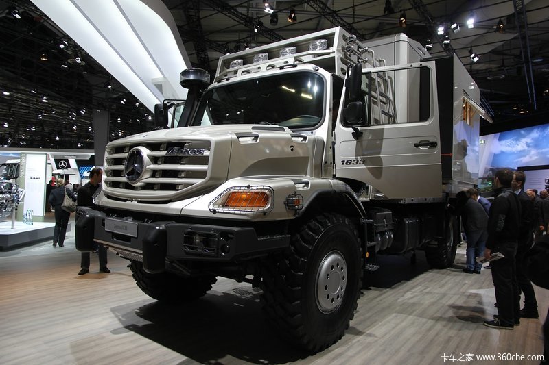 汉诺威车展:奔驰 zetros 1833 a 4x4 载货车