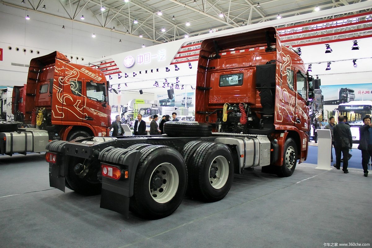 联合卡车u480480马力6x4牵引车