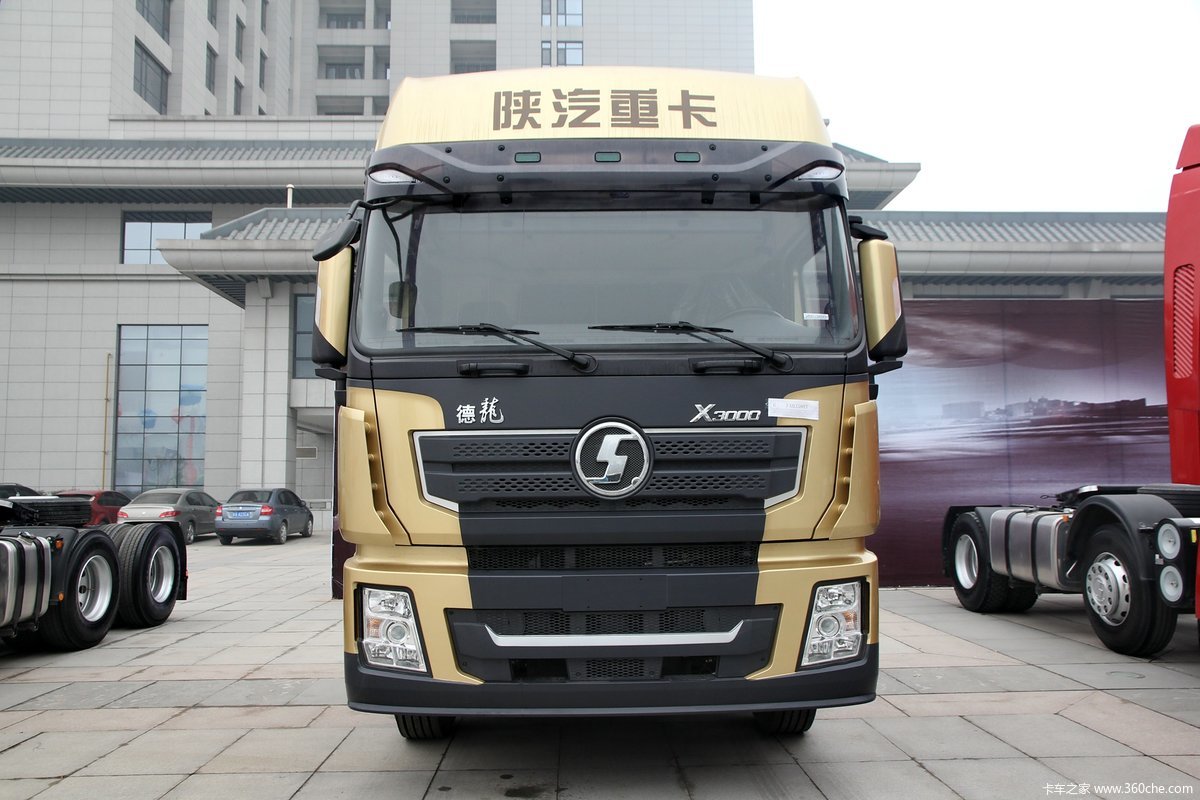 黄金版德龙x3000轻量化6x4牵引车