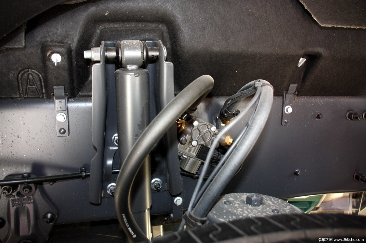 沃尔沃fm400牵引车