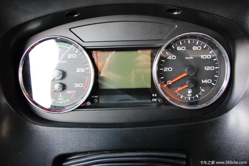 解放jh6 6x4牵引车