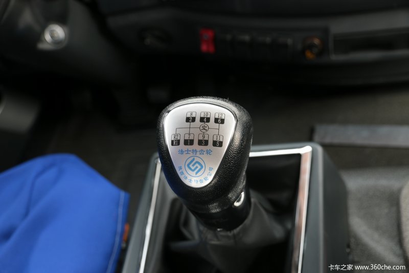 徐工汽车 汉风g500 350马力 6x2 牵引车 文章频道: 产品库: 卡车论坛