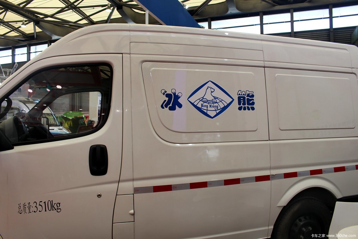 东风御风van冷藏车