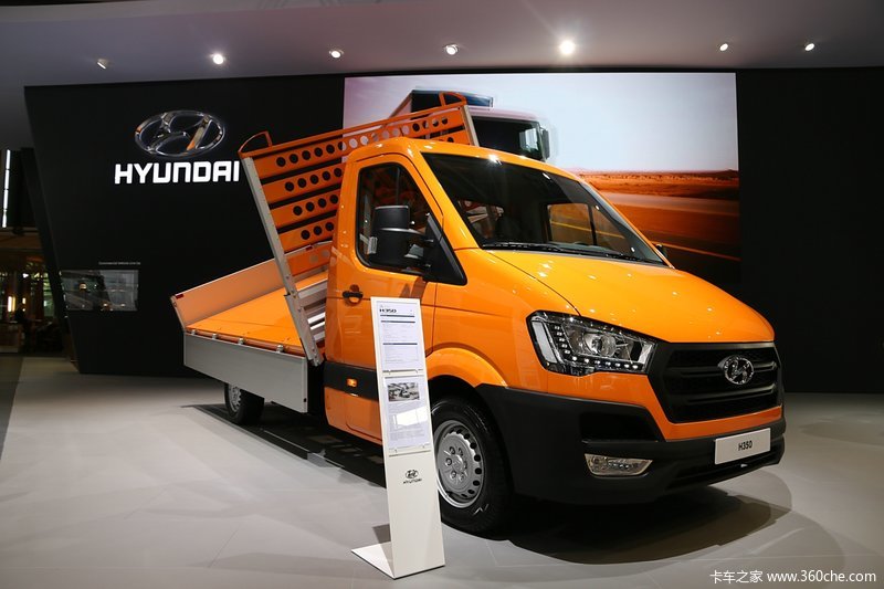 现代h350 170马力 4x2 长头侧翻自卸车
