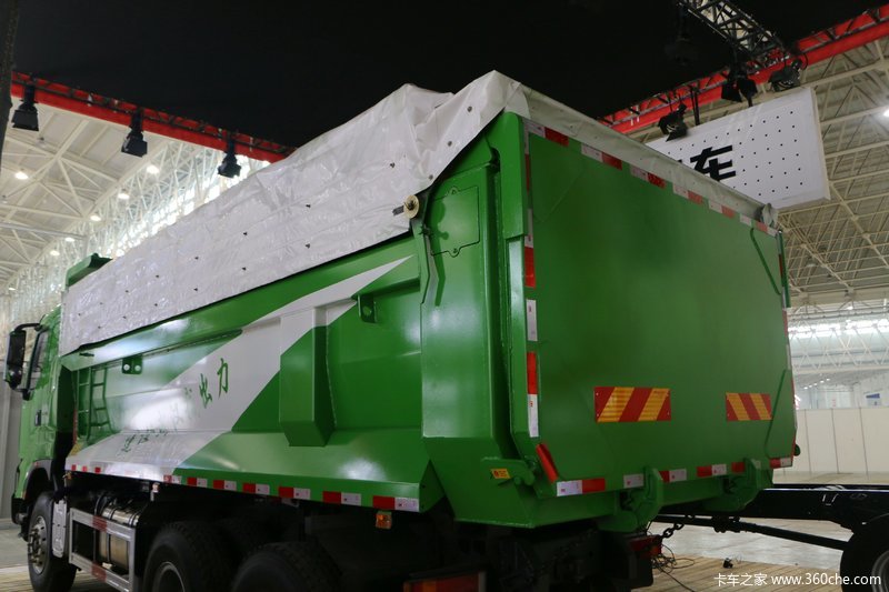 东风柳汽 乘龙h7 385马力 6x4自卸车