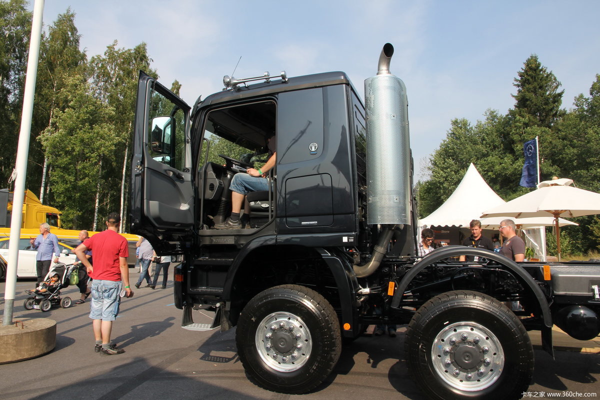【图】奔驰actros 8x8底盘车_卡车之家