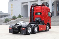 [图]上汽红岩德龙x6000 600马力 6x4 amt自动挡牵引车