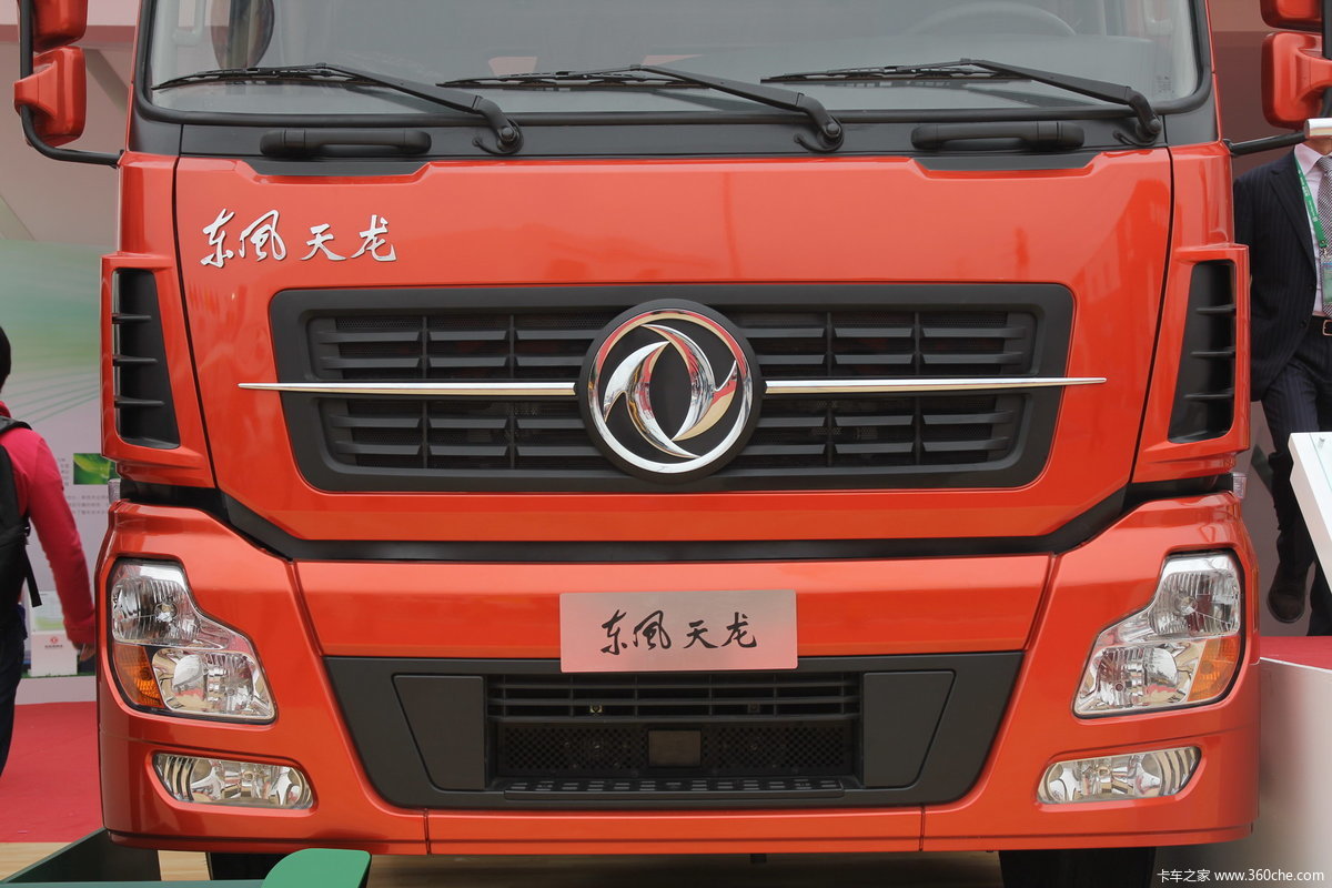 东风天龙牵引车(amt)