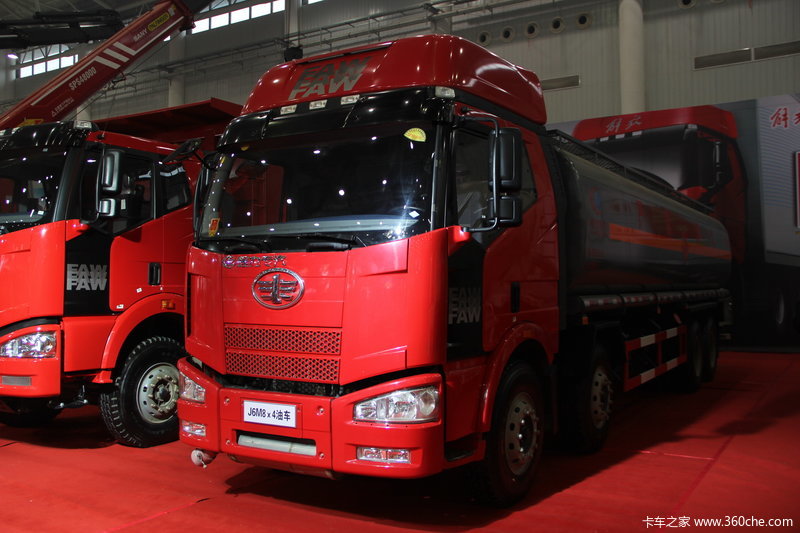 解放j6m 6x4 油罐车