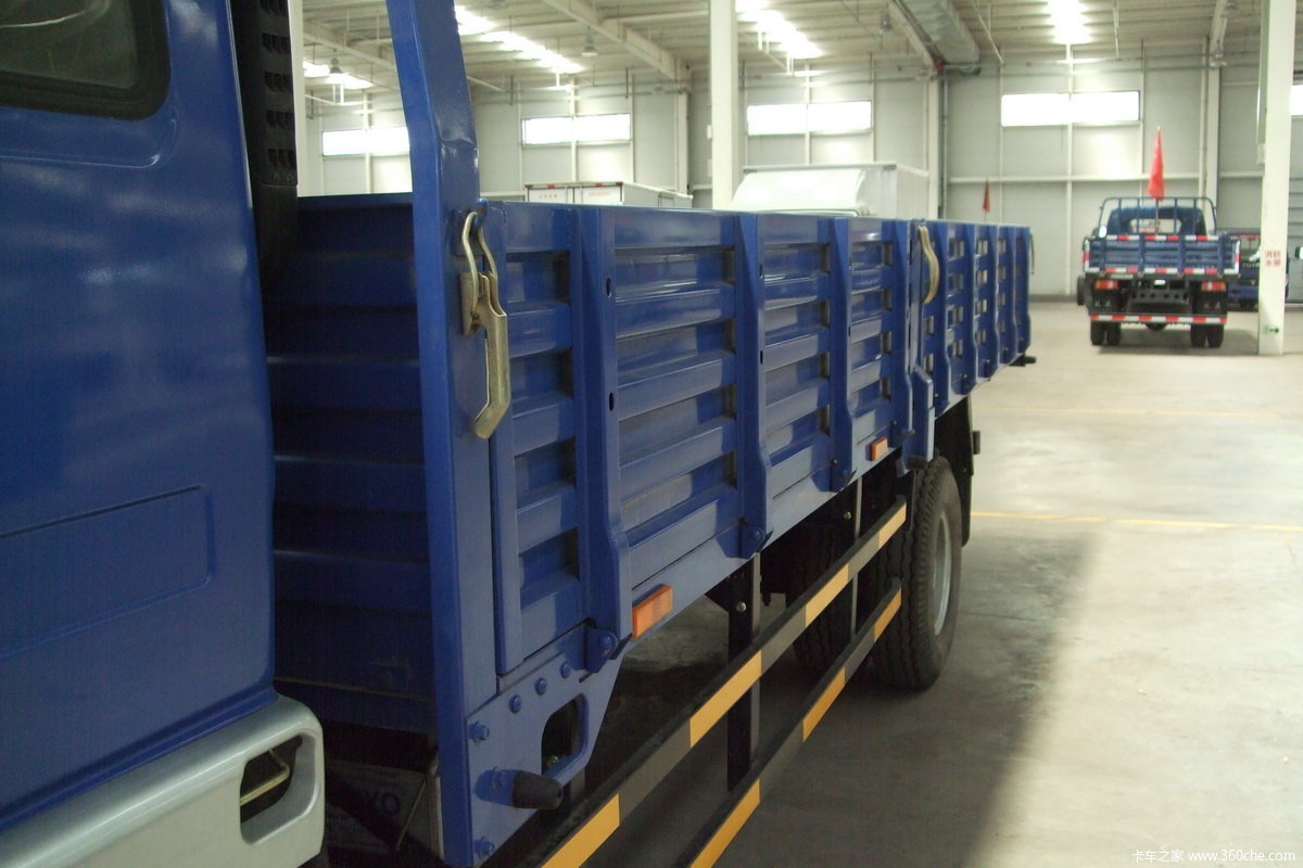 卡车之家 > 2009年车展与活动 > 山西物流车展 > 金杯卡车展台 > jc