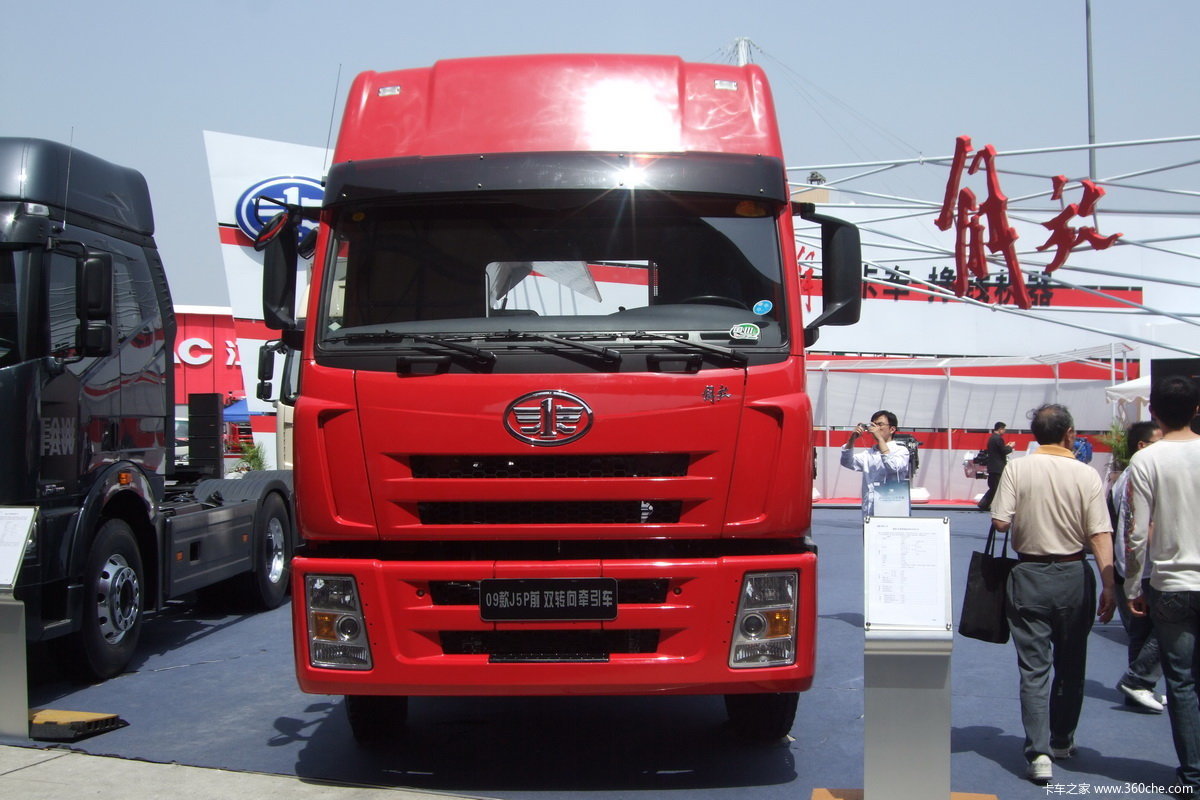 解放奥威6x2牵引车