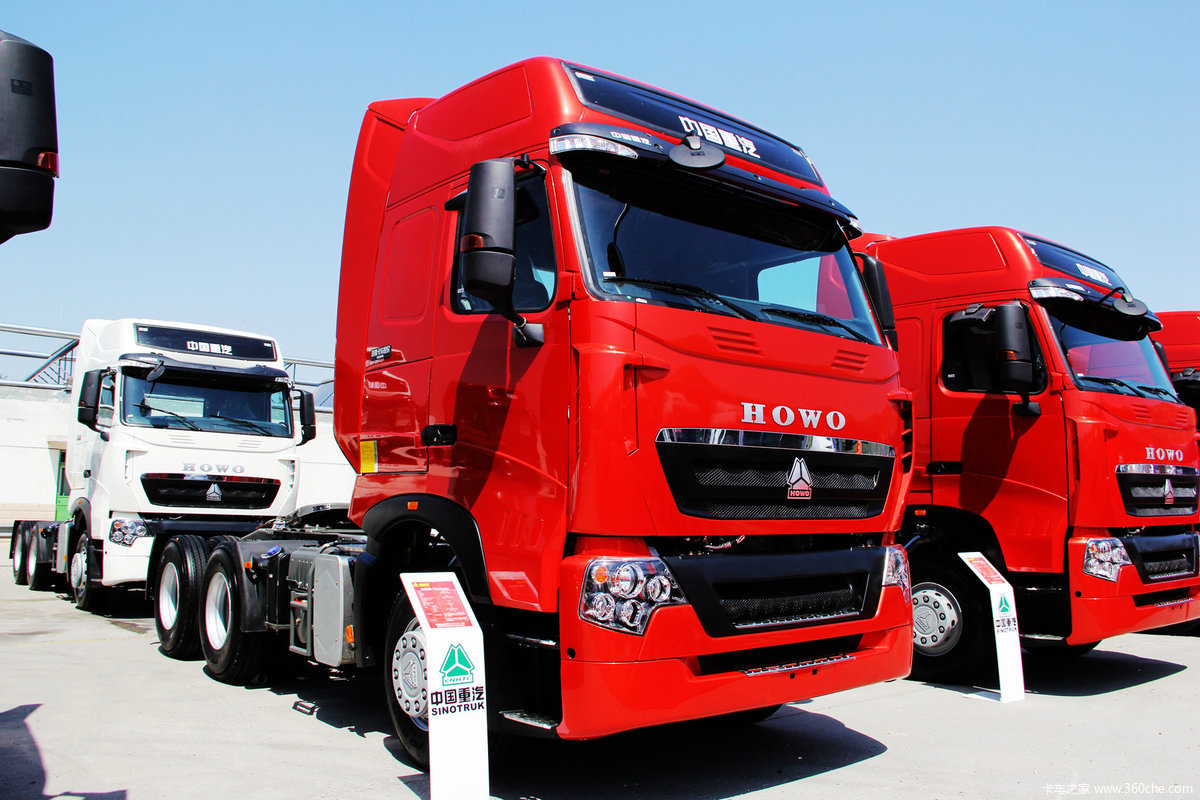 重汽曼技术产品下线一周年及交车仪式