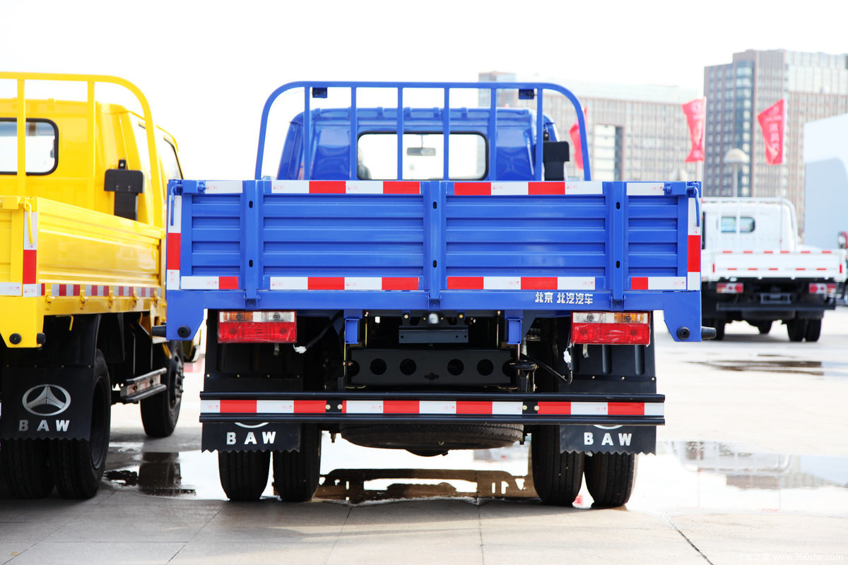 北京旗铃450mm栏板4x2轻卡