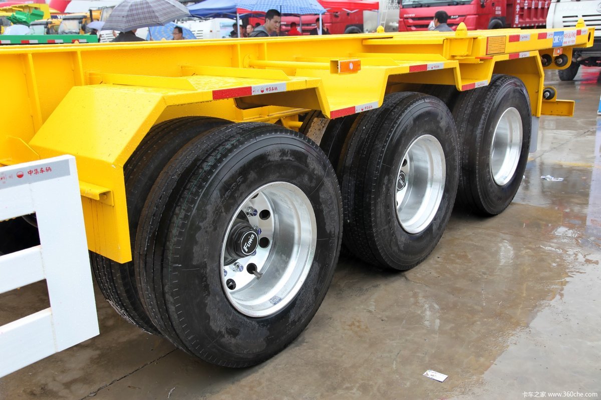 中集125米集装箱半挂车