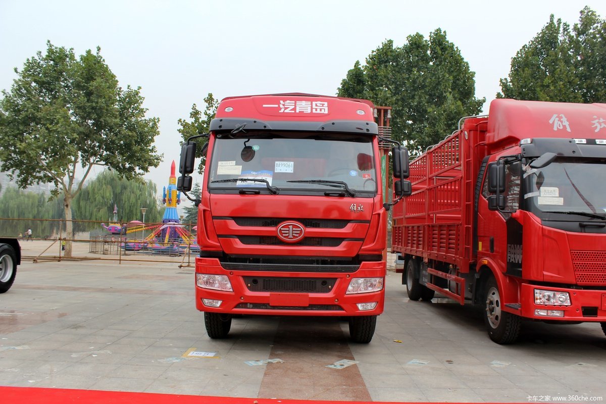 青岛车展新悍威