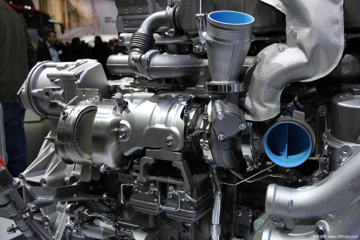 【图】汉诺威车展:奔驰m963g 302马力 cng发动机_卡车之家