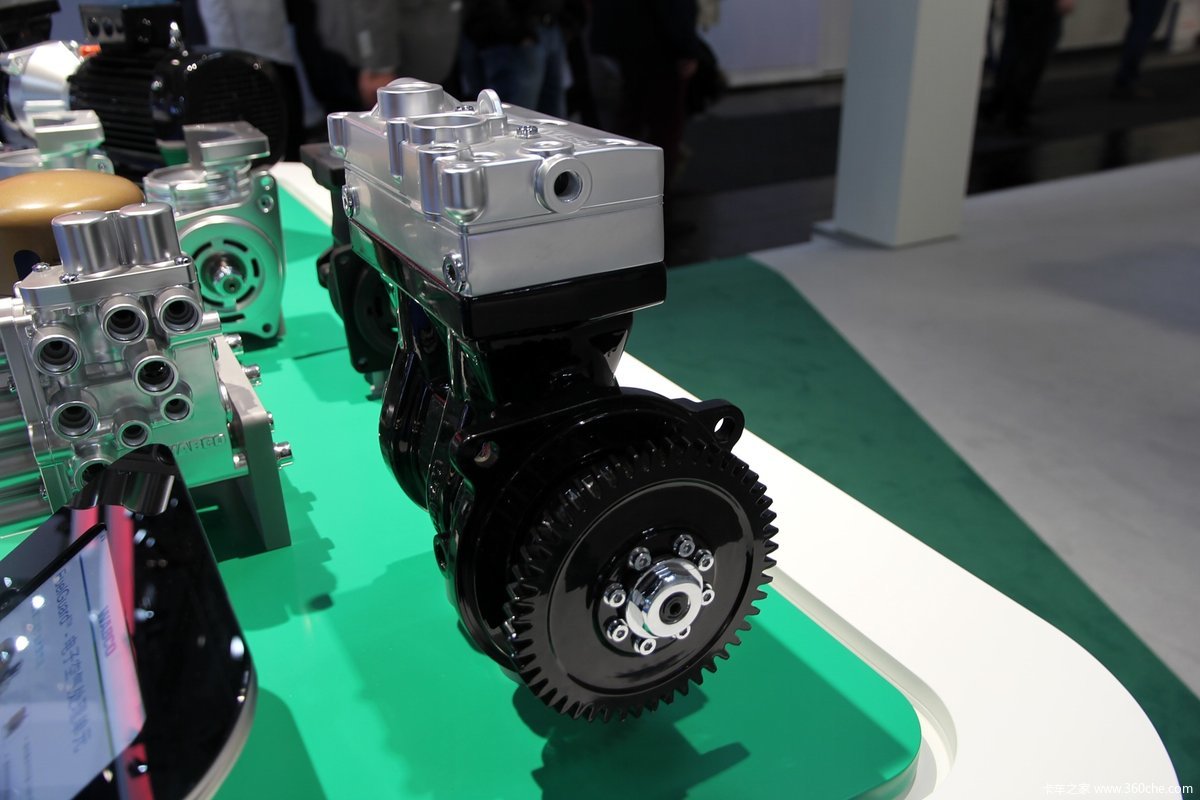 汉诺威车展威伯科电子空气处理单元