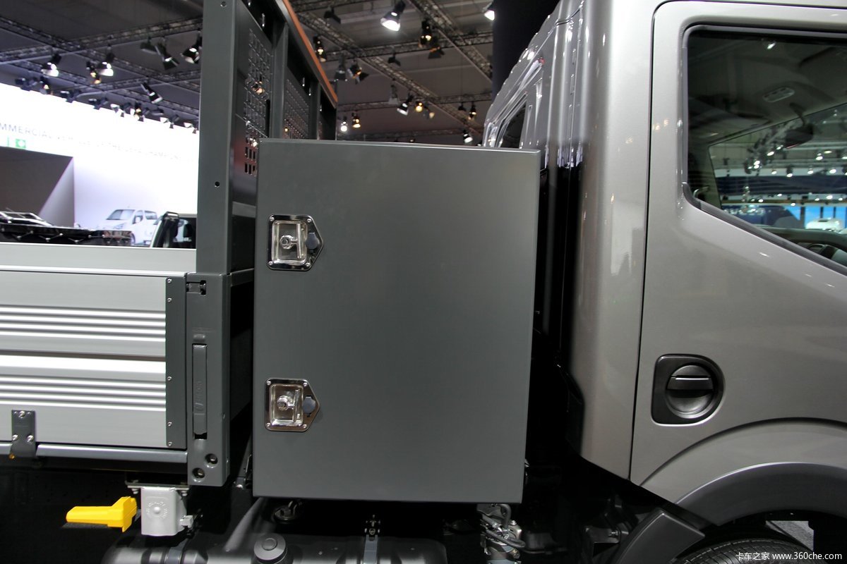 【图】汉诺威车展:日产 凯普斯达 nt400 136马力 轻卡_卡车之家