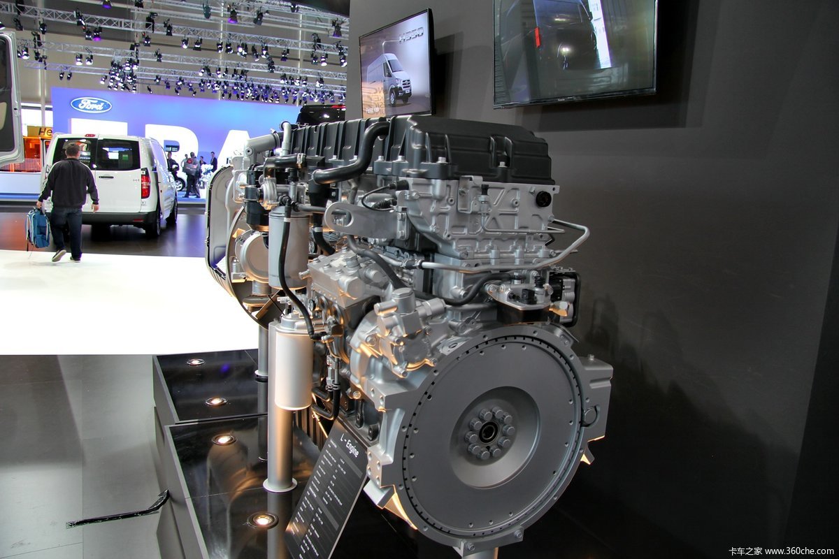 汉诺威车展:现代 540马力 欧六 发动机