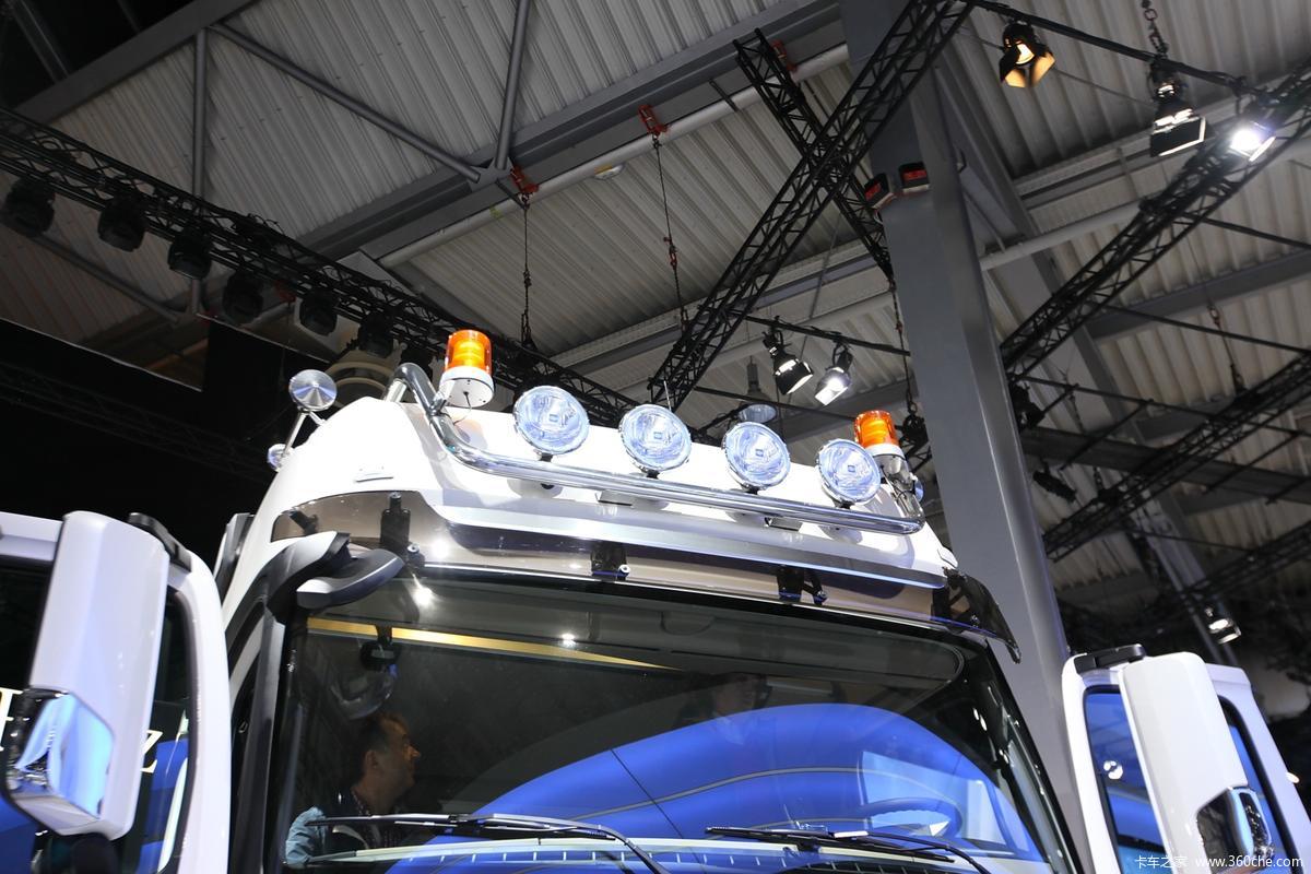 独家| 第500台交付，再带您好好看看奔驰Actros SLT大件运输牵引车-提加商用车网