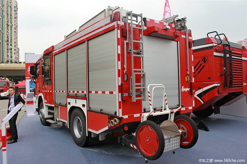 齐格勒奔驰4x2城市主战车