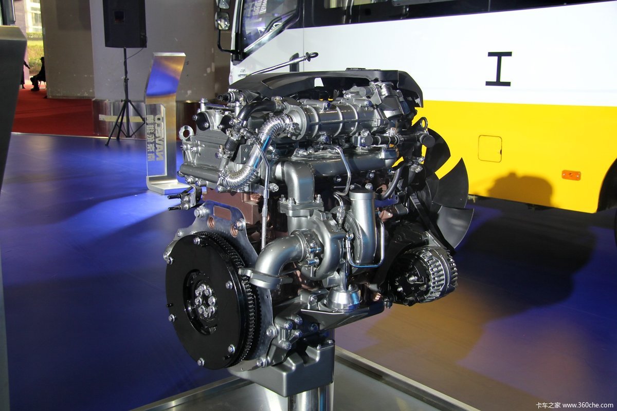 上菲红fc1发动机