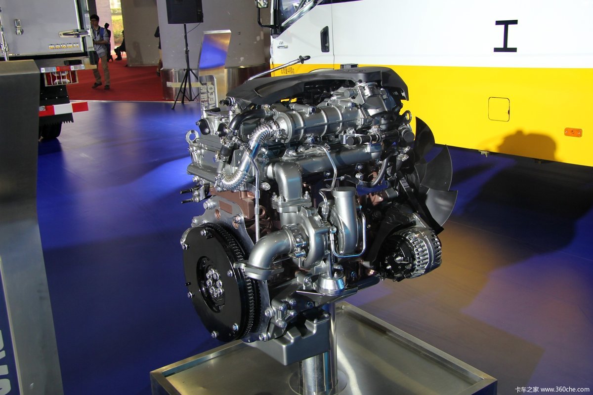 上菲红 fc1发动机