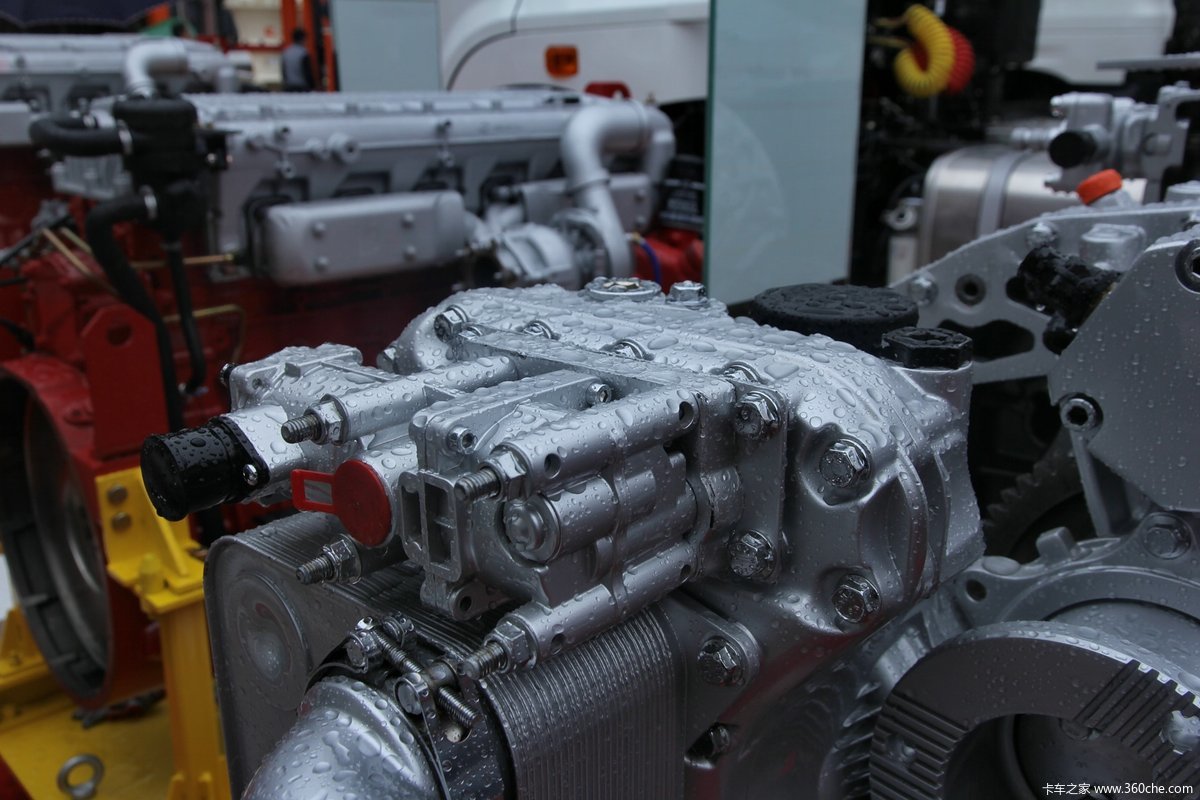 华菱变速箱14档箱