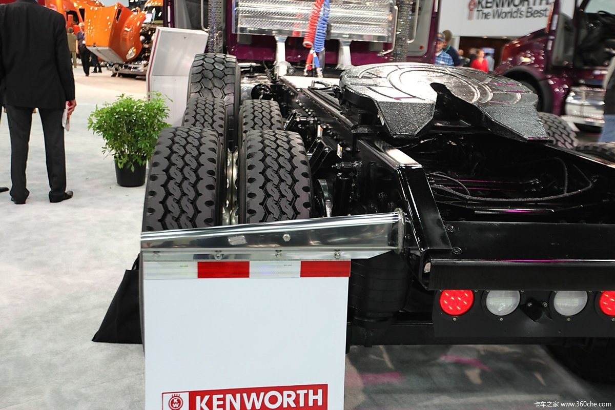 mats肯沃斯t880工程牵引车