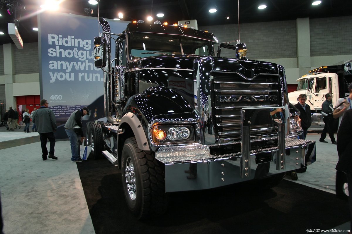 mats迈克titantractor牵引车