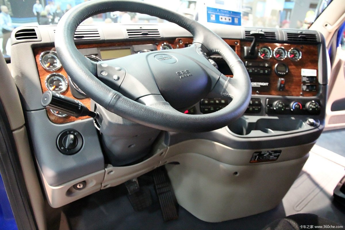 mats:福莱纳cascadia evolution 中顶