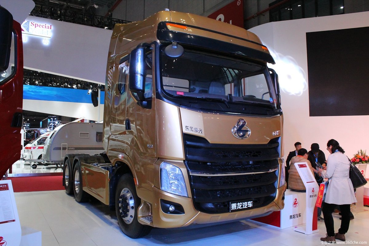 柳汽 乘龙h7 6x4 amt 牵引车