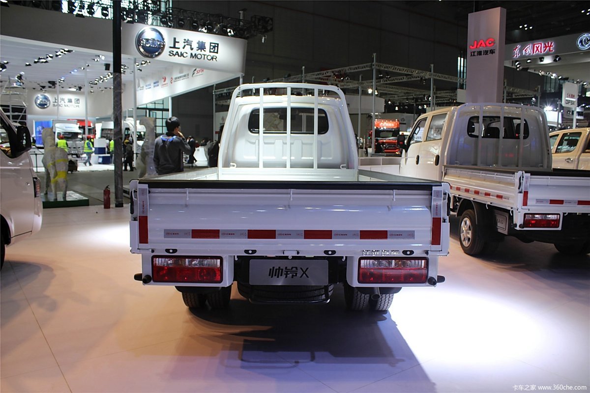 江淮帅铃x小卡宽体