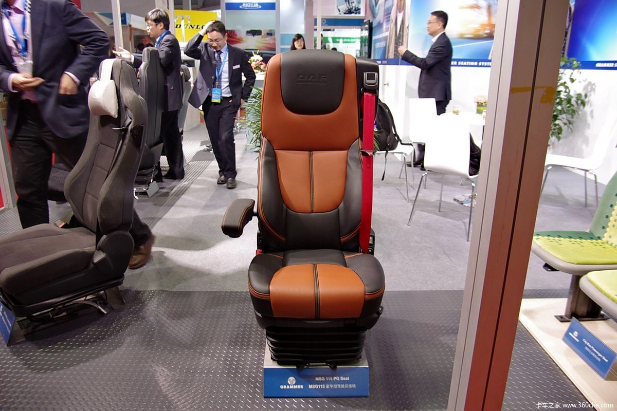 2015上海车展格拉默座椅展台
