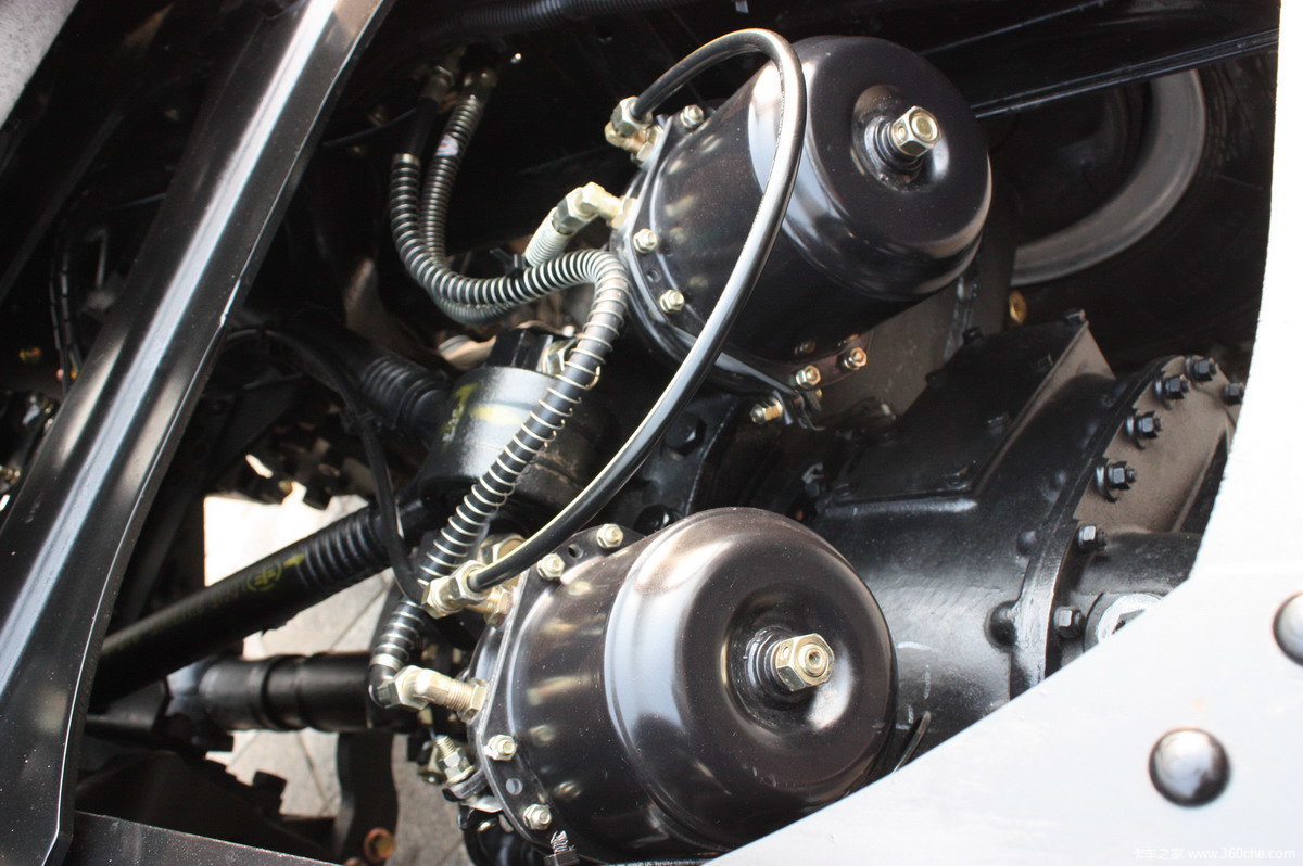 解放新大威lng牵引车