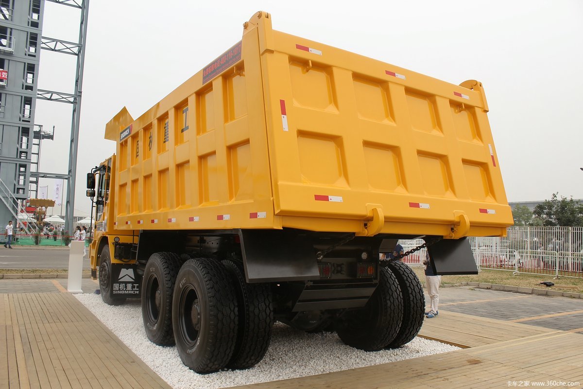 国机重工非公路矿用自卸车