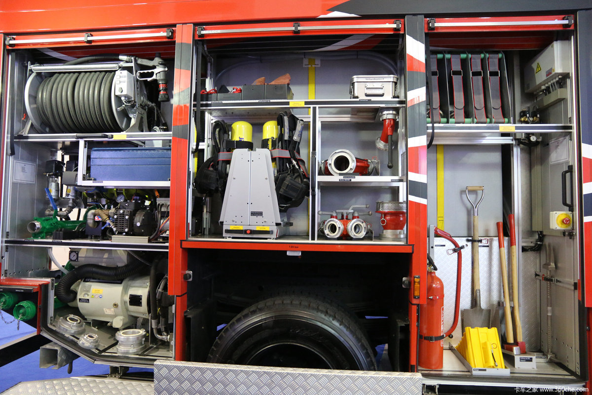 【图】2015消防展联合卡车多功能城市主战消防车_卡车之家