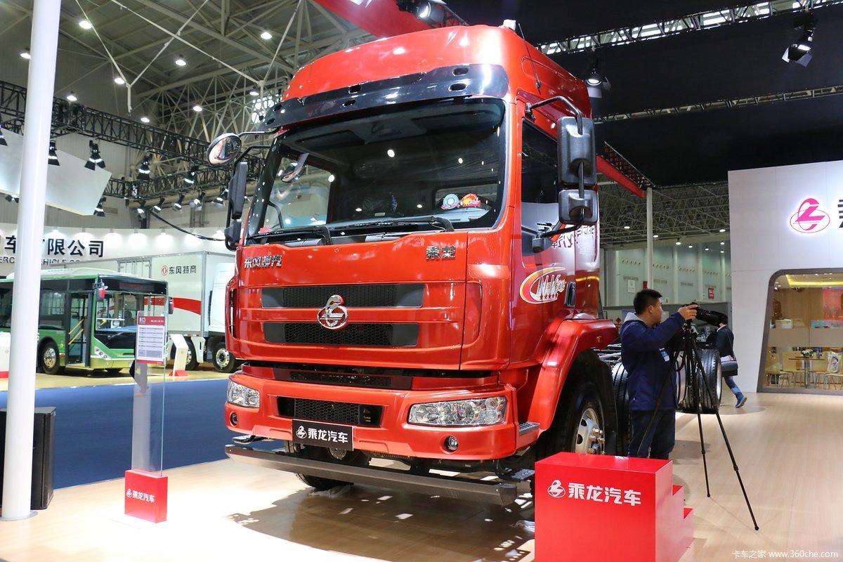 柳汽乘龍m3220馬力6x2載貨車