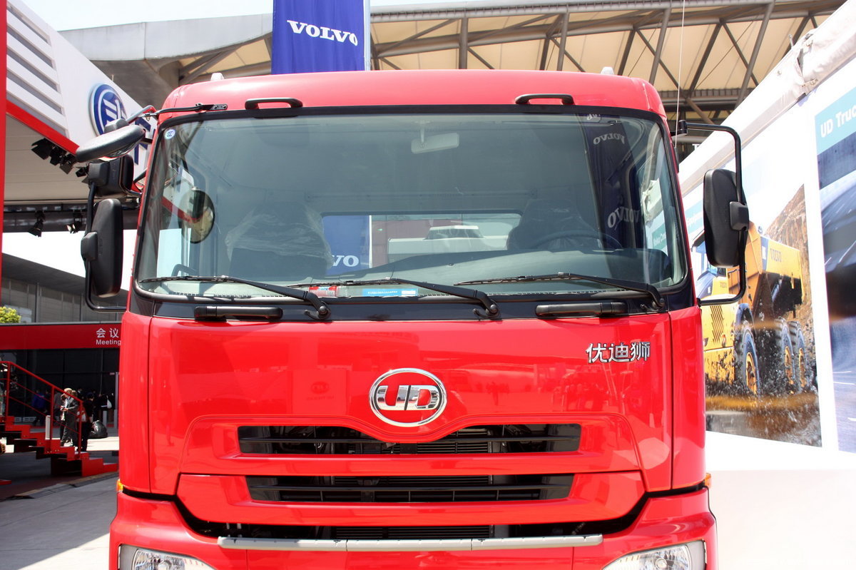 东风日产柴ud优迪狮