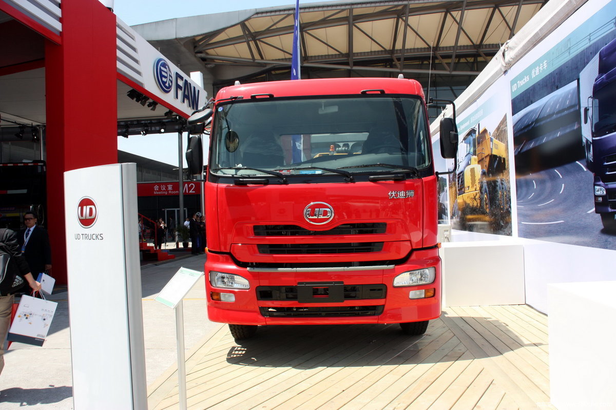 东风日产柴(ud)优迪狮