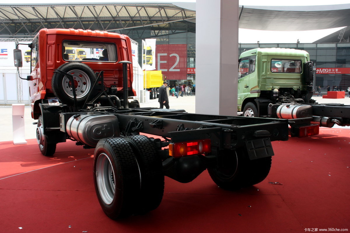 【图】东风天锦4x4全驱专用车_卡车之家