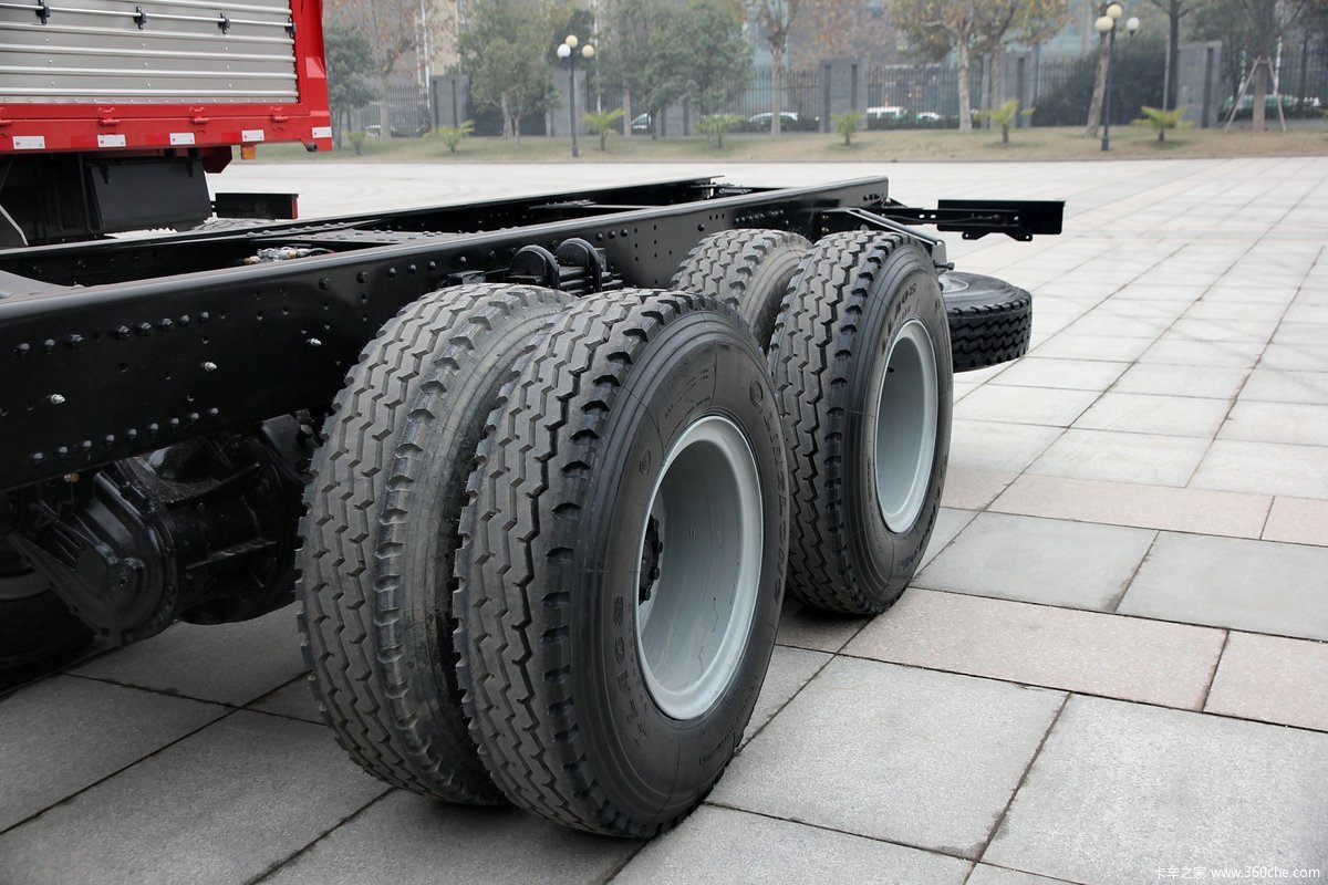 【图】德龙x3000 8x4 载货车底盘_卡车之家