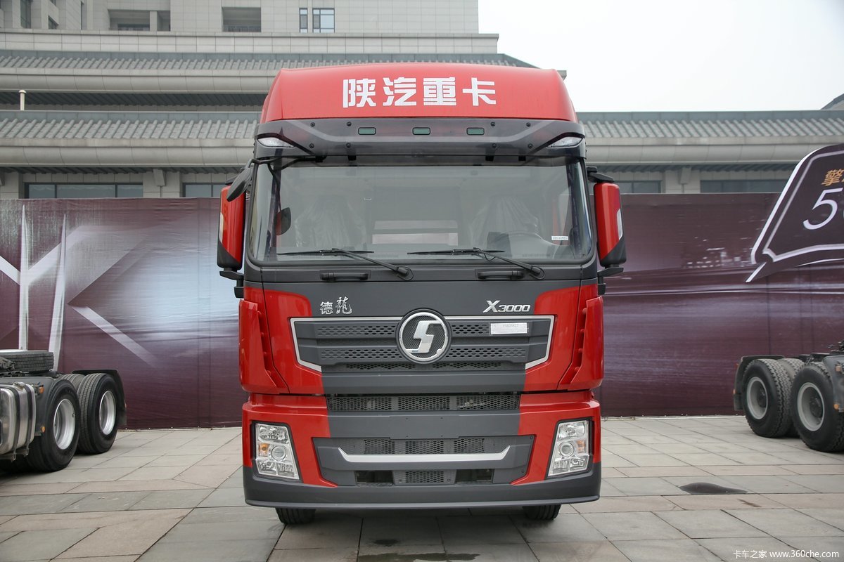 黃金版德龍x3000 輕量化6x2牽引車(雙導)