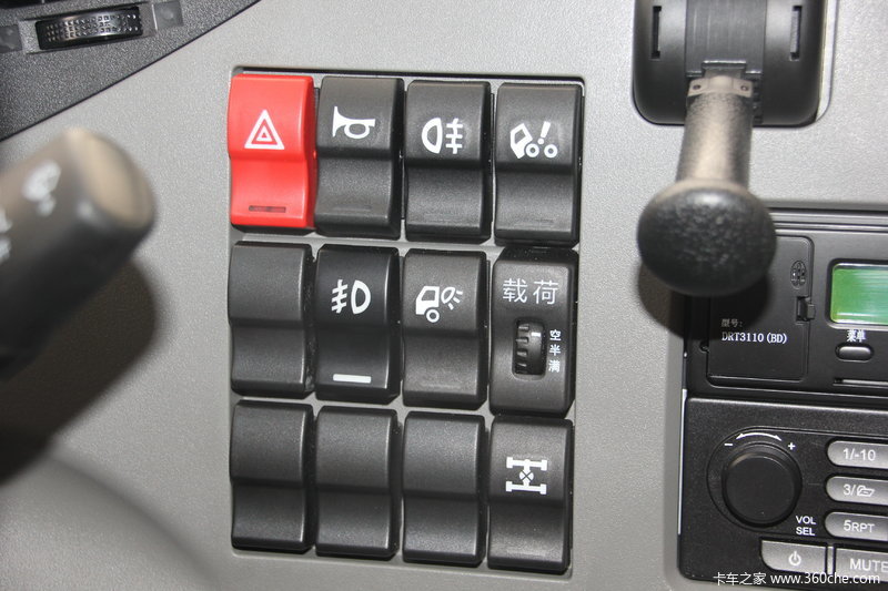 一汽解放j6p500马力6x4牵引车