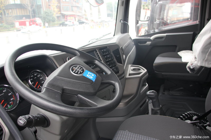 一汽解放jh6420马力6x2牵引车