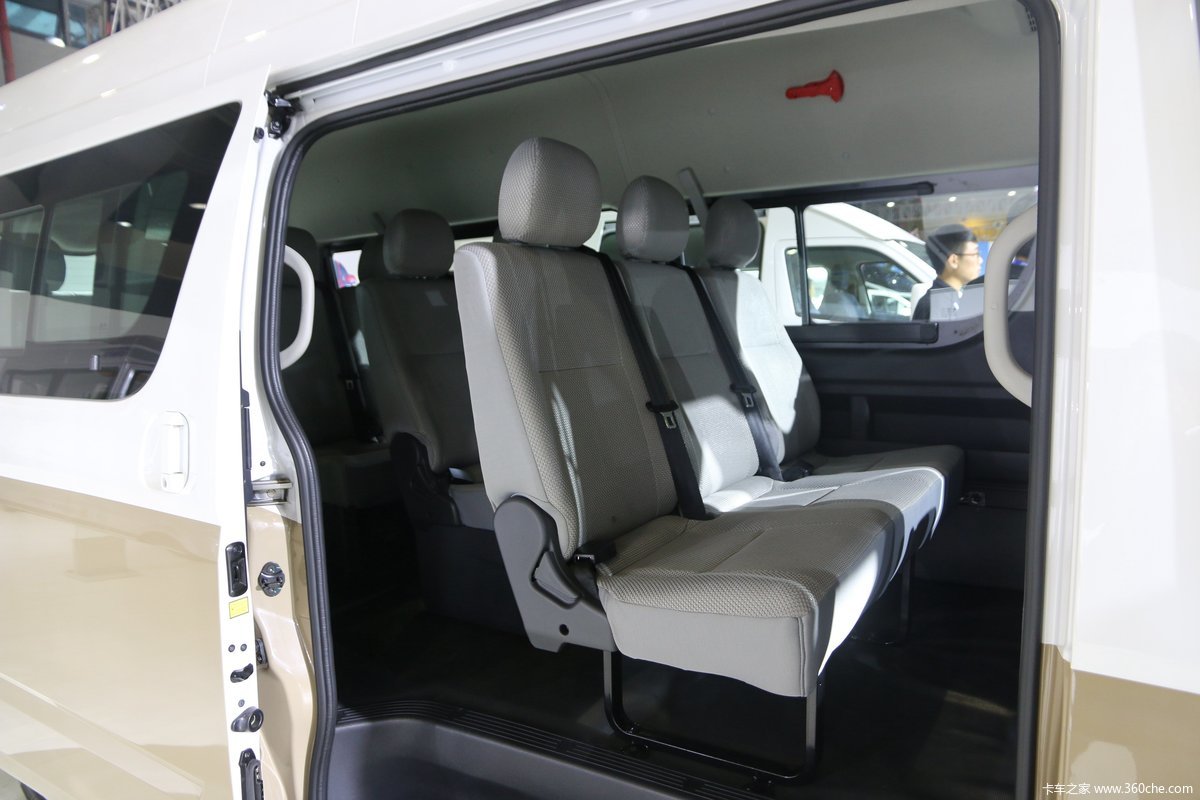 福田商务车风景g7