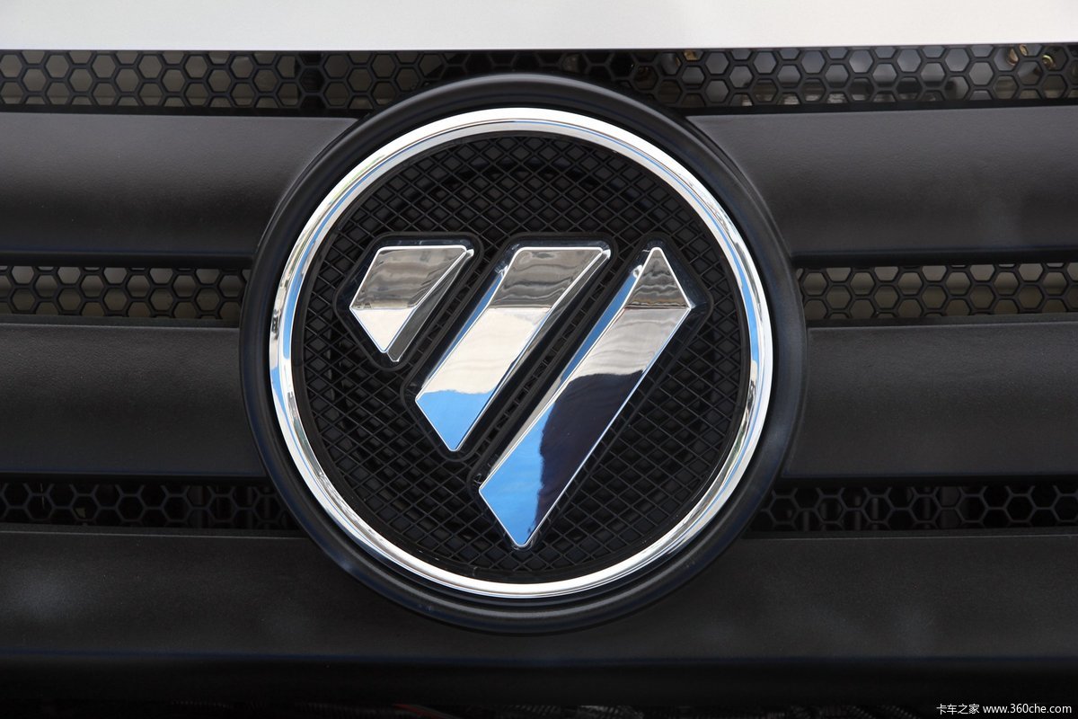 福田欧曼etx8t压缩式垃圾车