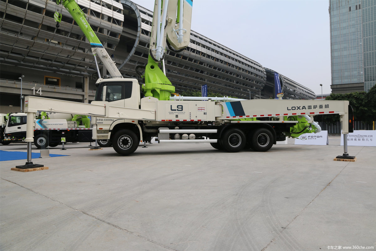 雷萨47米 水泥泵车